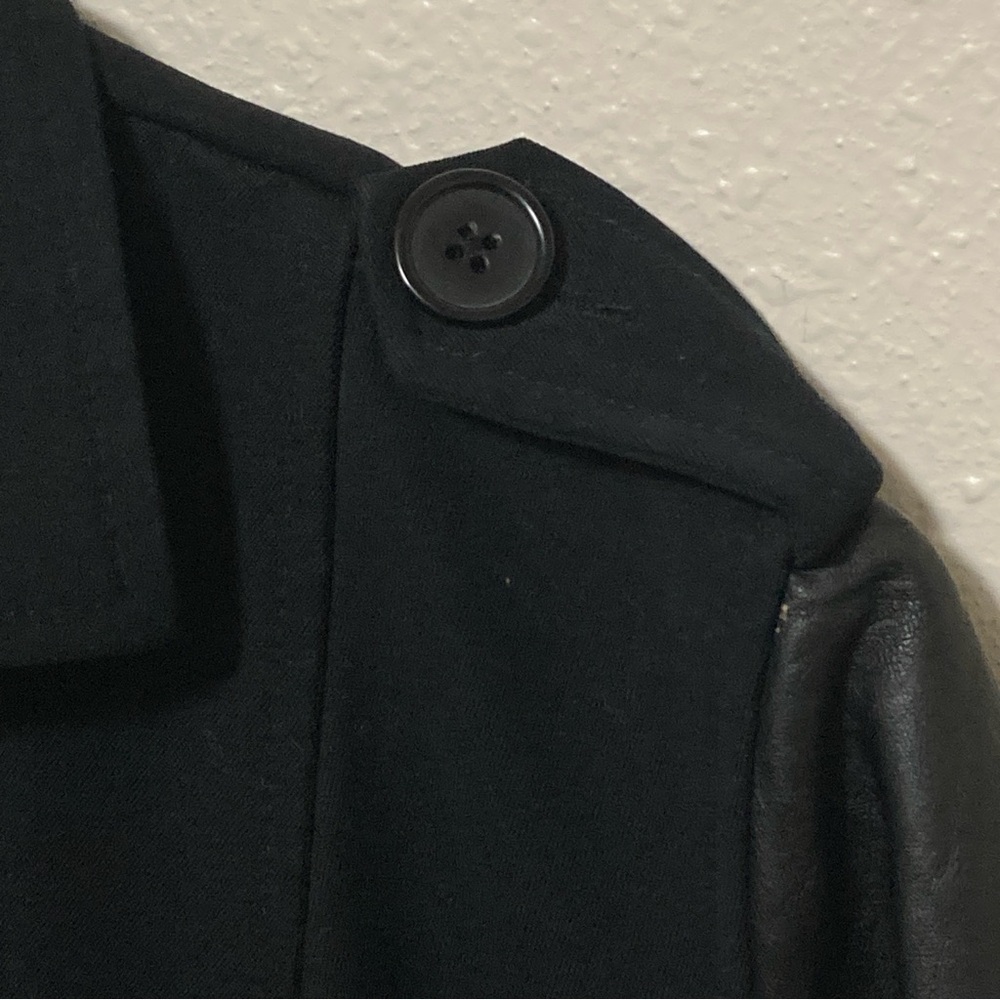 TORRID Womens
PeaCoat with Faux
Leather Sleeves- Size 00 Black - Picture 5 of 16